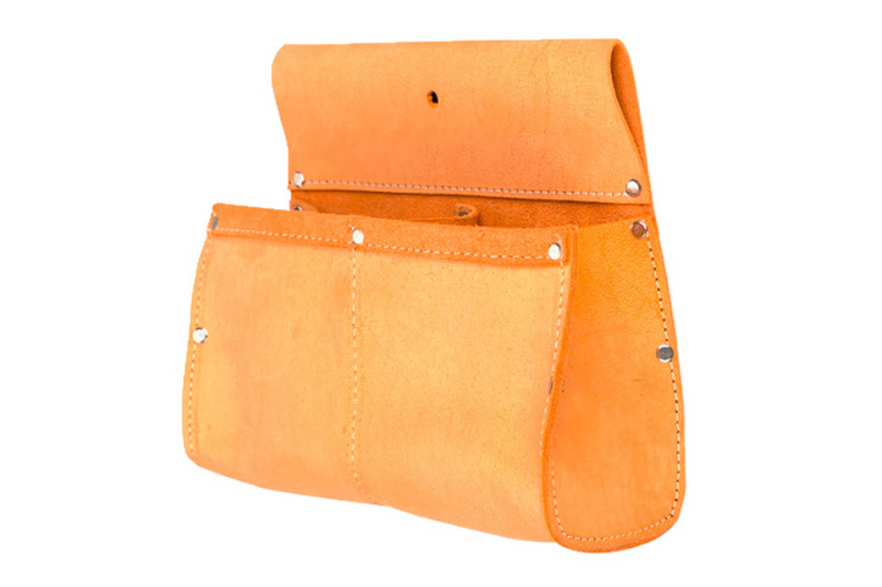 Steinemann Nageltasche aus Chromspaltleder